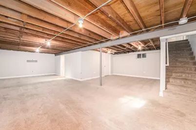 101 N Pine Street, Mount Prospect, IL 60056 - Photo 18