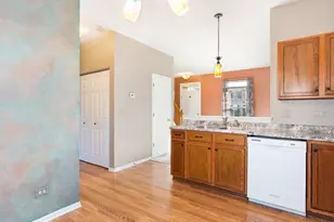 7221 Bradley Dr, Plainfield, IL 60586 - Photo 10