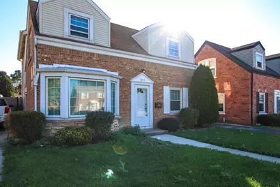 5815 N Canfield Avenue, Chicago, IL 60631 - Photo 1