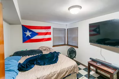 805 N 22nd Avenue, Melrose Park, IL 60160 - Photo 36