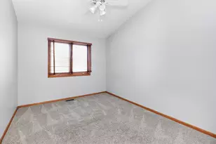 110 Harper Ln, Lemont, IL 60439 - Photo 18