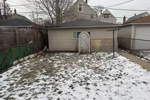 4717 S Rockwell St, Chicago, IL 60632 - Photo 24