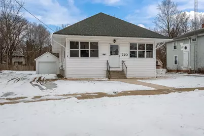 720 S 2nd Street, Dekalb, IL 60115 - Photo 1