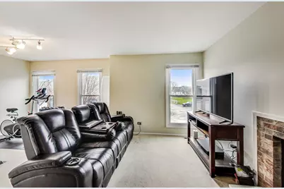 747 Garfield Avenue #C, Libertyville, IL 60048 - Photo 4