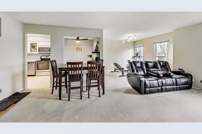 747 Garfield Avenue #C, Libertyville, IL 60048 - Photo 6