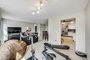 747 Garfield Ave, Libertyville, IL 60048 - Photo 8