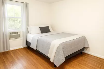 7219 S Wood Street, Chicago, IL 60636 - Photo 8