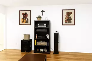 7219 S Wood St, Chicago, IL 60636 - Photo 4