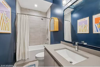 1156 W Ohio Street #2E, Chicago, IL 60642 - Photo 24