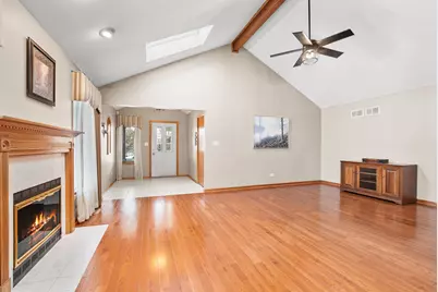 17330 Carlyle Court, Tinley Park, IL 60487 - Photo 4