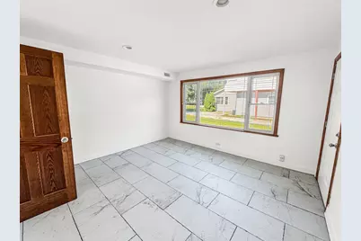 15831 Trumbull Avenue, Markham, IL 60428 - Photo 16