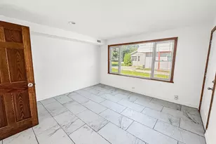 15831 Trumbull Ave, Markham, IL 60428 - Photo 16