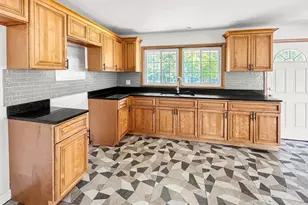 15831 Trumbull Ave, Markham, IL 60428 - Photo 8