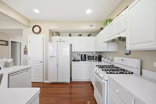 12862 Norfolk Dr, Huntley, IL 60142 - Photo 10