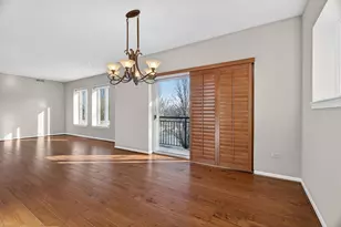 145 S York St, Elmhurst, IL 60126 - Photo 8