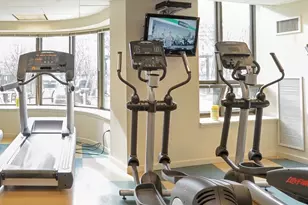 400 N La Salle Dr, Chicago, IL 60654 - Photo 2