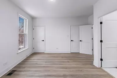 3445 W Walnut Street, Chicago, IL 60624 - Photo 12