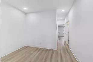 3445 W Walnut St, Chicago, IL 60624 - Photo 16