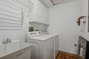 1015 Braemoor Dr, Downers Grove, IL 60515 - Photo 24