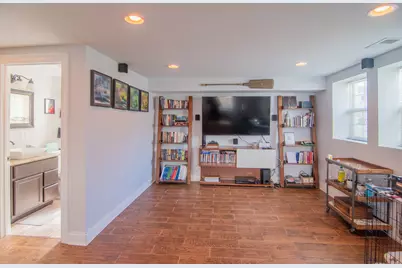 1513 Clinton Avenue, Berwyn, IL 60402 - Photo 10