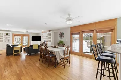 [Address not provided], Grayslake, IL 60030 - Photo 10