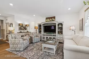 2032 Wentworth Dr, Volo, IL 60020 - Photo 4