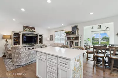 2032 Wentworth Drive, Volo, IL 60020 - Photo 6