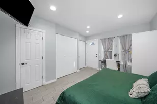 909 W Ohio St, Chicago, IL 60642 - Photo 26