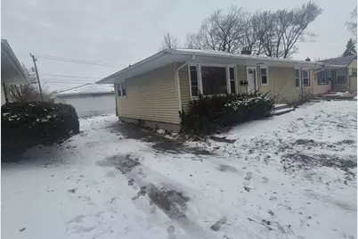 413 27th Street, Rockford, IL 61108 - Photo 2