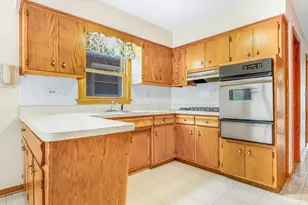 2520 N Neva Ave, Chicago, IL 60707 - Photo 2