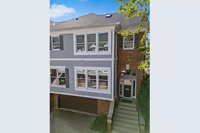 28 S Clay Street, Hinsdale, IL 60521 - Photo 1