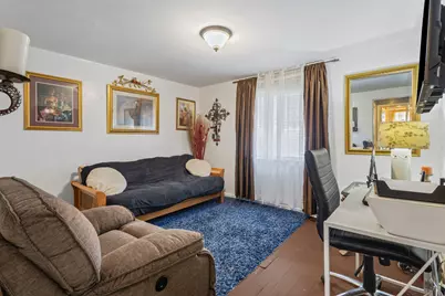 9748 S Merrion Avenue, Chicago, IL 60617 - Photo 8