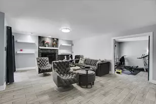 3033 E Hickory Ln, Crete, IL 60417 - Photo 8