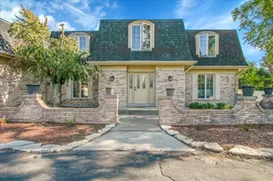 3033 E Hickory Ln, Crete, IL 60417 - Photo 2