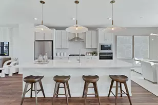 6303 Sandbelt Dr, Woodridge, IL 60517 - Photo 2