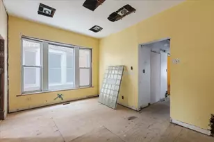 6351 S Drexel Ave, Chicago, IL 60637 - Photo 10
