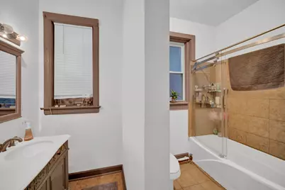 6315 N Lakewood Avenue, Chicago, IL 60660 - Photo 6