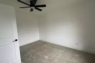 1371 Cunat Ct, Lake in the Hills, IL 60156 - Photo 14