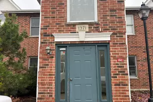 1371 Cunat Ct, Lake in the Hills, IL 60156 - Photo 2