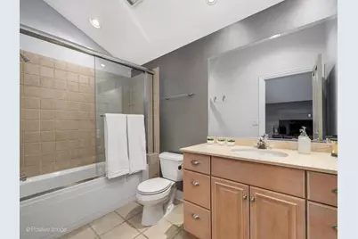 1426 W Melrose Street, Chicago, IL 60657 - Photo 34