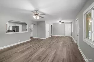 30 Hampton Rd, Montgomery, IL 60538 - Photo 4