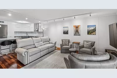 6033 N Sheridan Road #15L, Chicago, IL 60660 - Photo 4