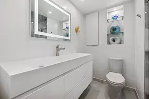 6033 N Sheridan Rd, Chicago, IL 60660 - Photo 20