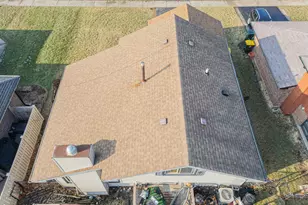 19913 Arroyo Ave, Lynwood, IL 60411 - Photo 32