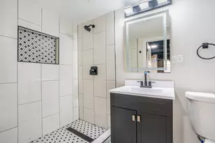 14223 University Ave, Dolton, IL 60419 - Photo 8