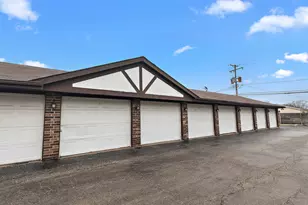 10636 Ridgeland Ave, Chicago Ridge, IL 60415 - Photo 18