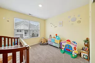 3828 Gansett Pkwy, Elgin, IL 60124 - Photo 8