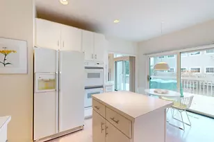 9S310 Woodcreek Pl, Downers Grove, IL 60516 - Photo 22