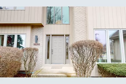 9S310 Woodcreek Place, Downers Grove, IL 60516 - Photo 4