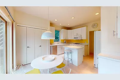 9S310 Woodcreek Place, Downers Grove, IL 60516 - Photo 24